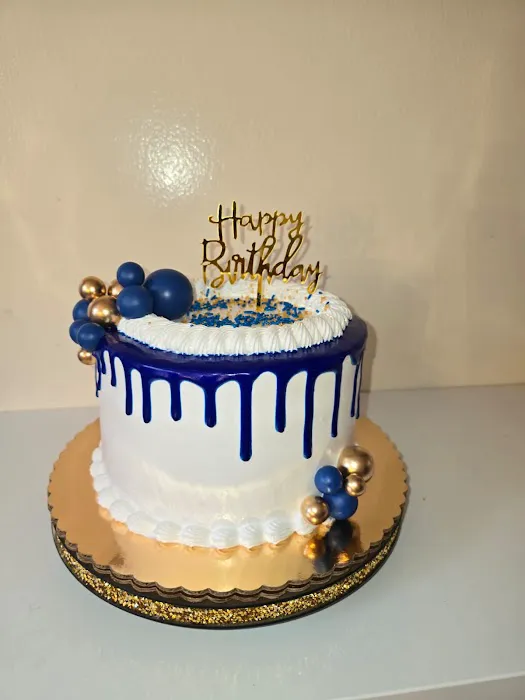 Monica Cakes Picture 10