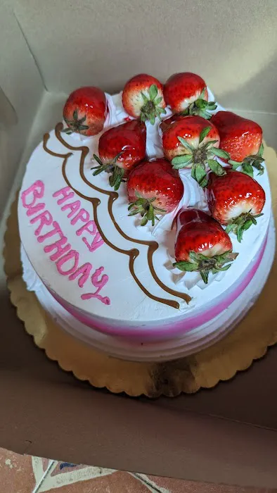 Lynn's Bakery Picture 5