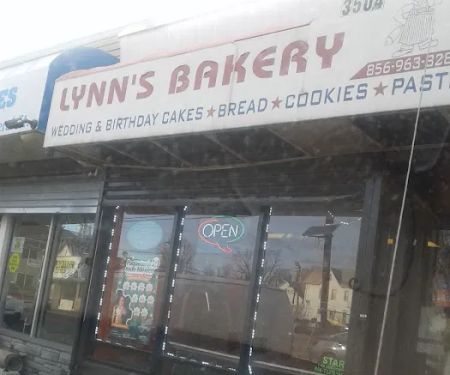 Lynn's Bakery