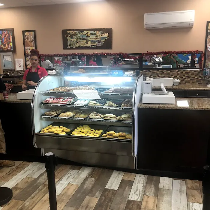 Santana's Bakery & Cafe Picture 2