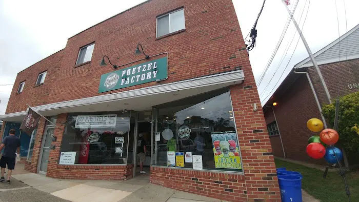 Philly Pretzel Factory Picture 9