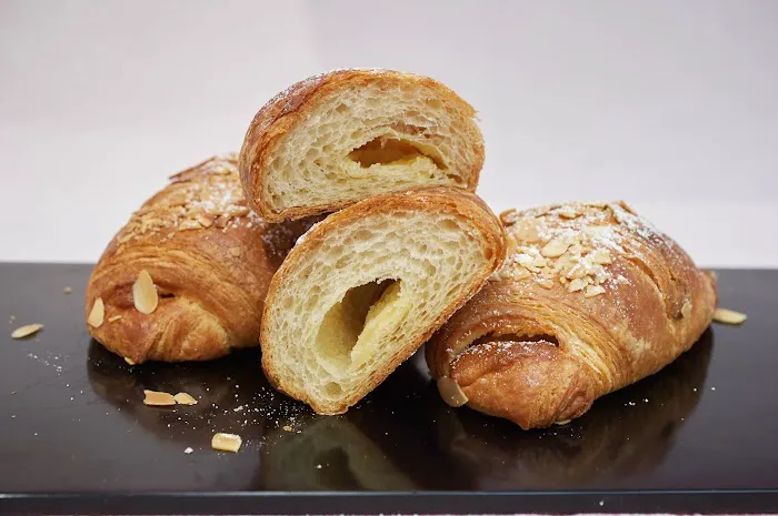 Dulce Artisanal Pastry Picture 5