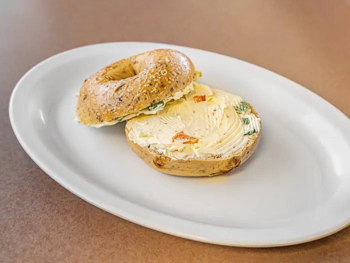 2nd Street Bagels Picture 5