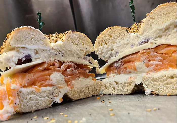 2nd Street Bagels Picture 3
