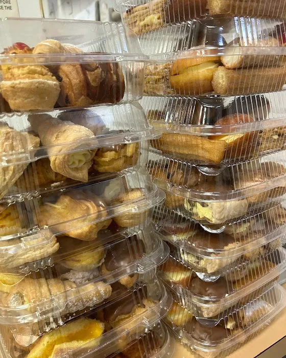 Carvalho’s Bakery Picture 2