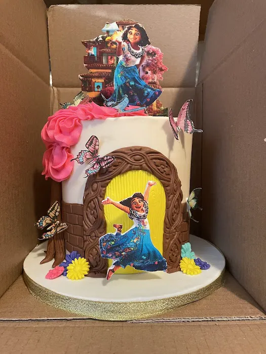 AlyCakes Custom Picture 9