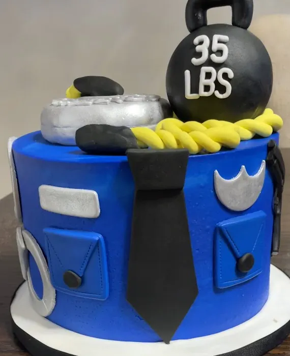 AlyCakes Custom Picture 10