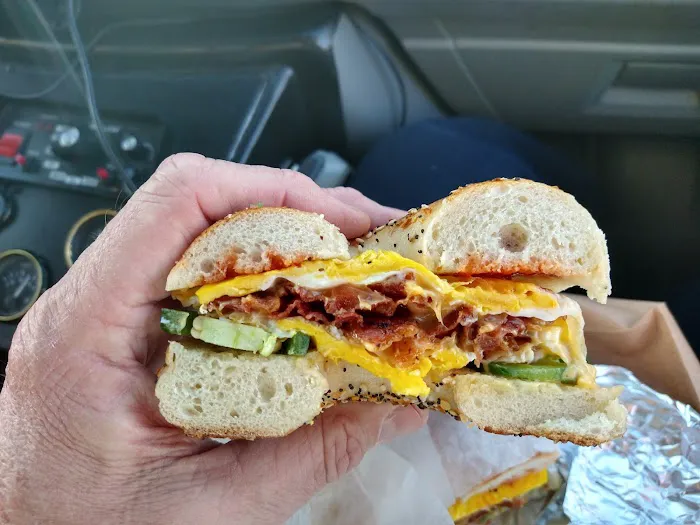 Gem's House of Bagels Picture 4