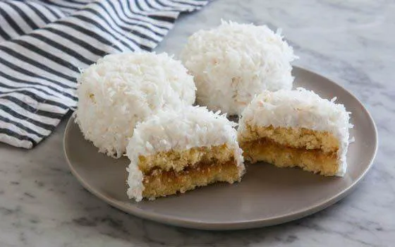 Cake Monkey Bakery Picture 3