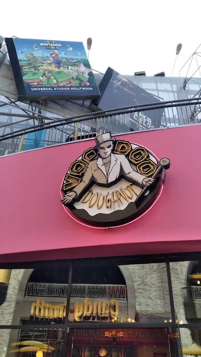 Voodoo Doughnut Picture 5