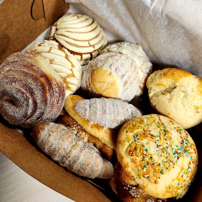 La Mejor Bakery Picture 6