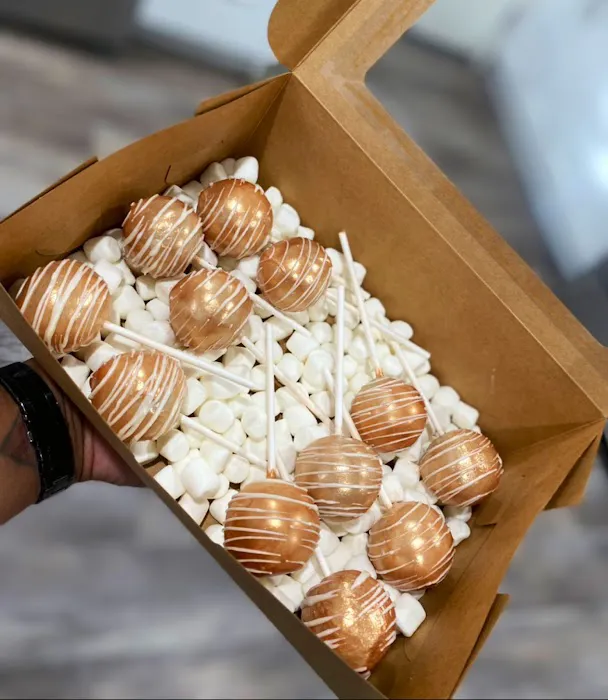 Colee's Treats & Eats Picture 4