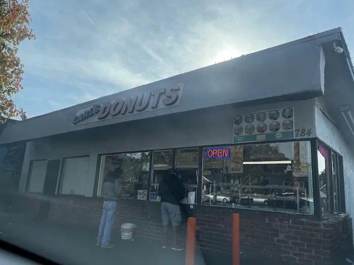 Carl's Do-Nut Shop Picture 3