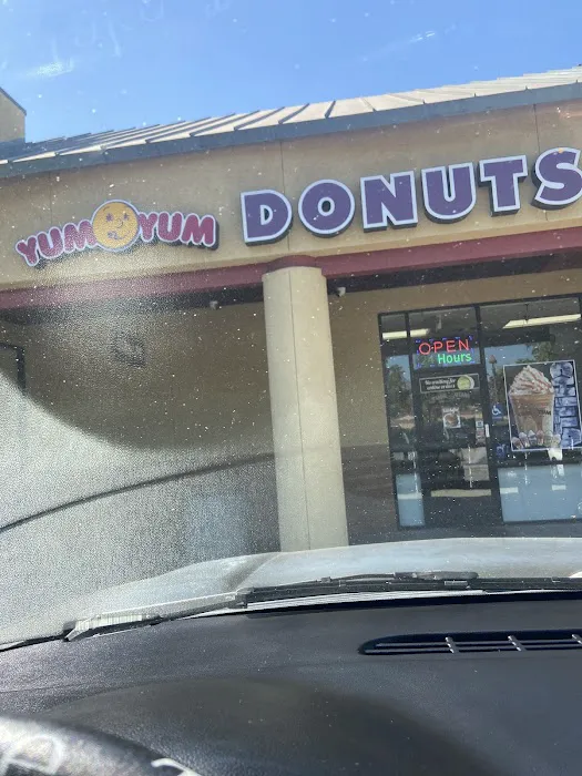 Yum Yum Donuts Picture 4