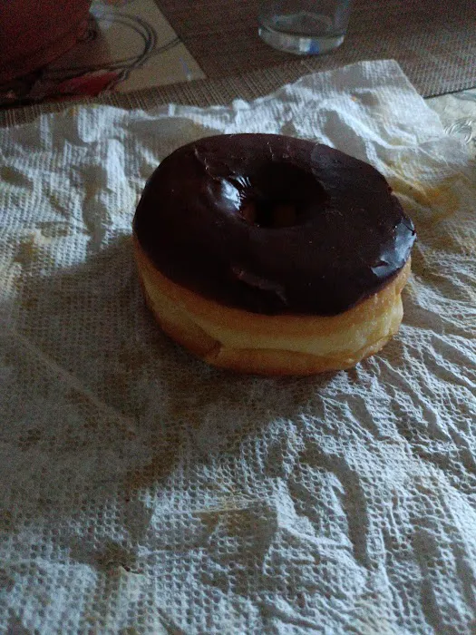 Queen's Donut Picture 7