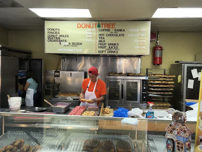 Donut Tree Picture 2