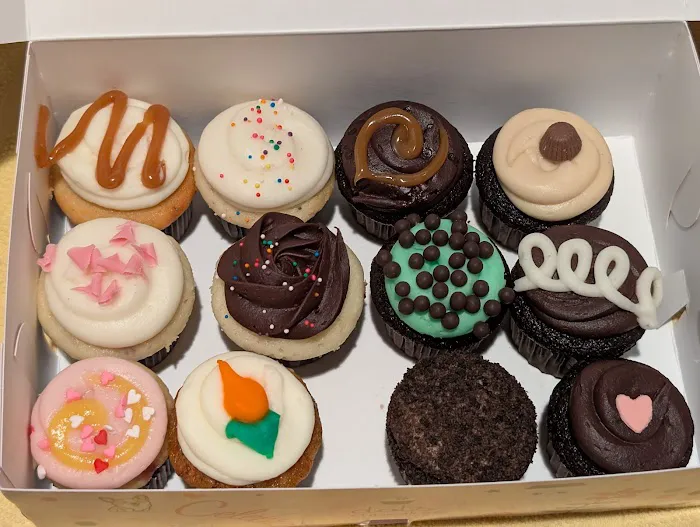 Dots Cupcakes Picture 2