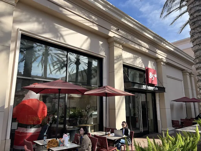 85°C Bakery Cafe - Irvine Spectrum Picture 4