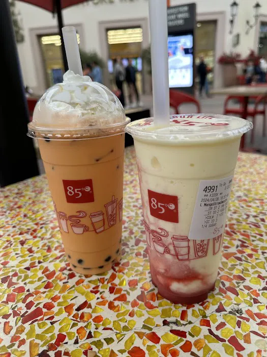 85°C Bakery Cafe - Irvine Spectrum Picture 2