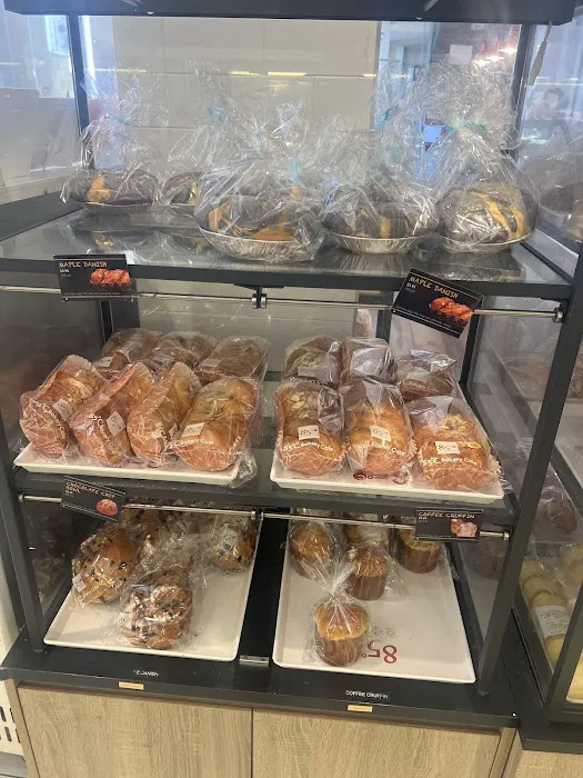 85°C Bakery Cafe - Irvine Spectrum Picture 10