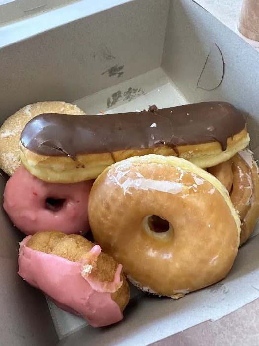K D's Donuts Picture 8