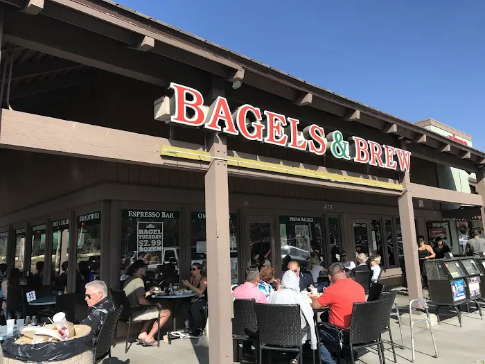 Bagels & Brew Picture 9