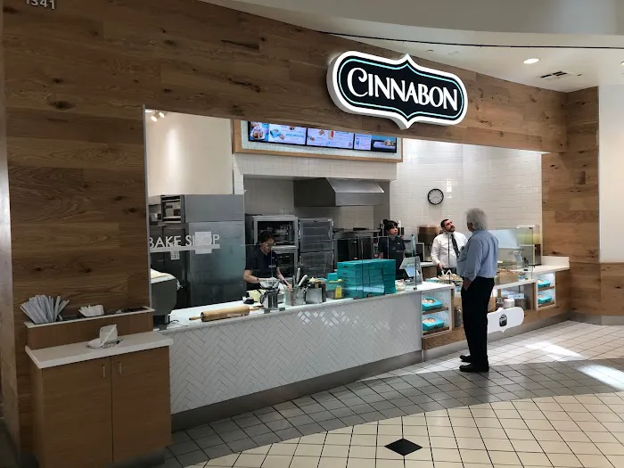Cinnabon Picture 2