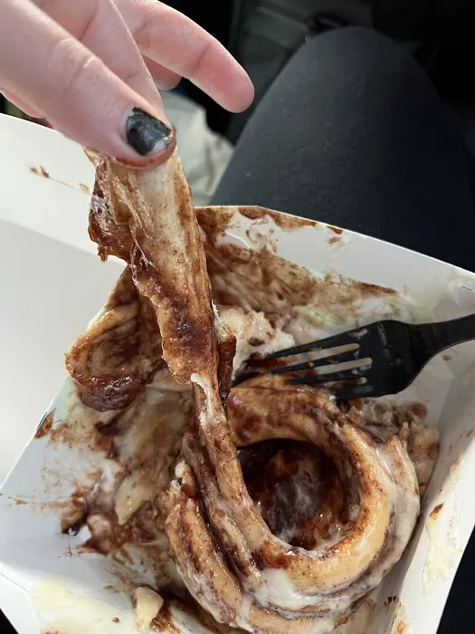 Cinnabon Picture 6