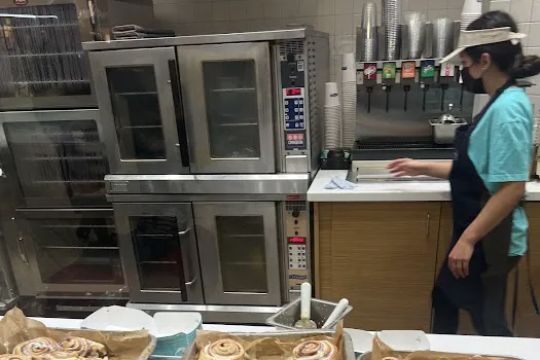 Cinnabon