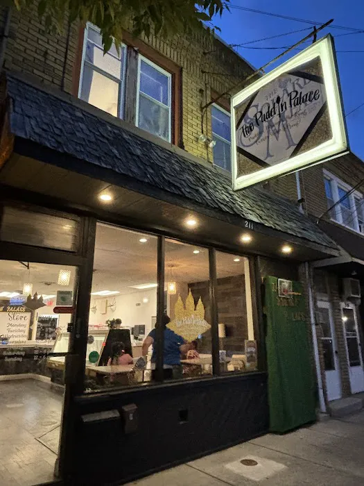 The Puddin Palace Picture 1