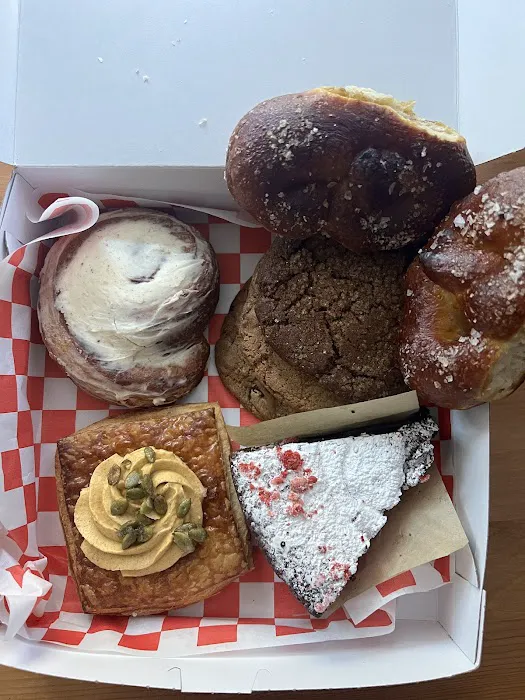 em wilson pastry Picture 8