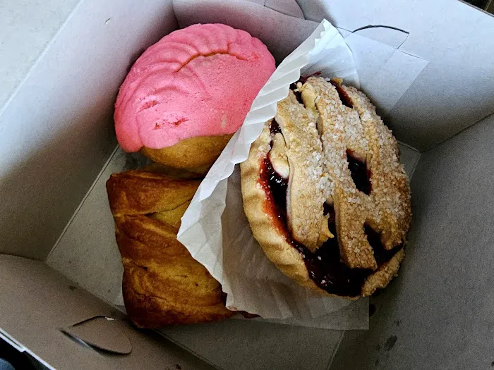 Toluca Bakery Picture 7