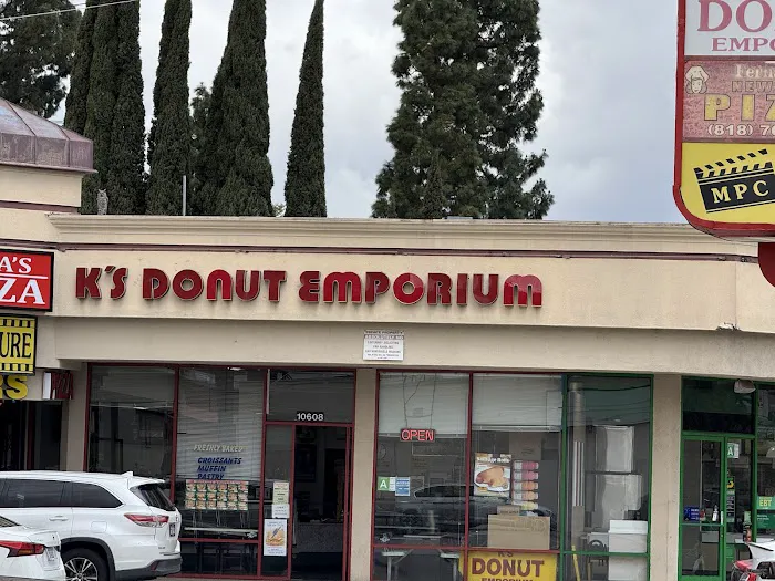 K's Donut Emporium Picture 10