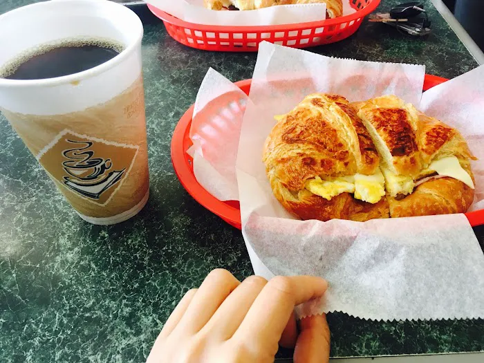 K's Donut Emporium Picture 1
