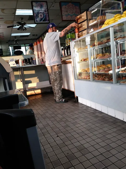Holly's Donuts Picture 10