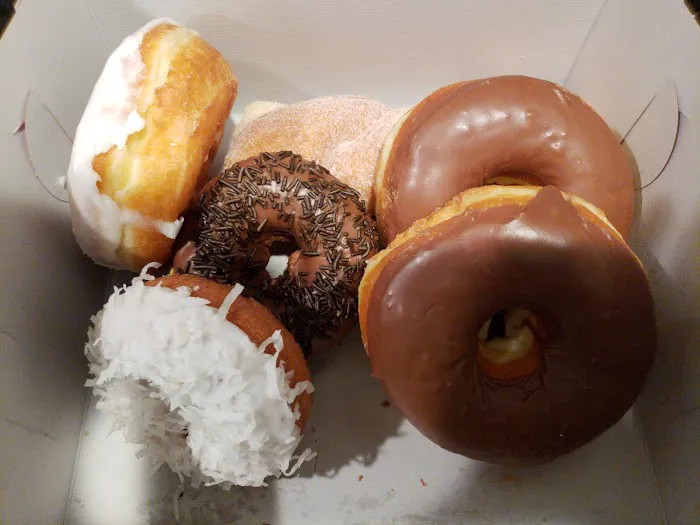 Holly's Donuts Picture 6
