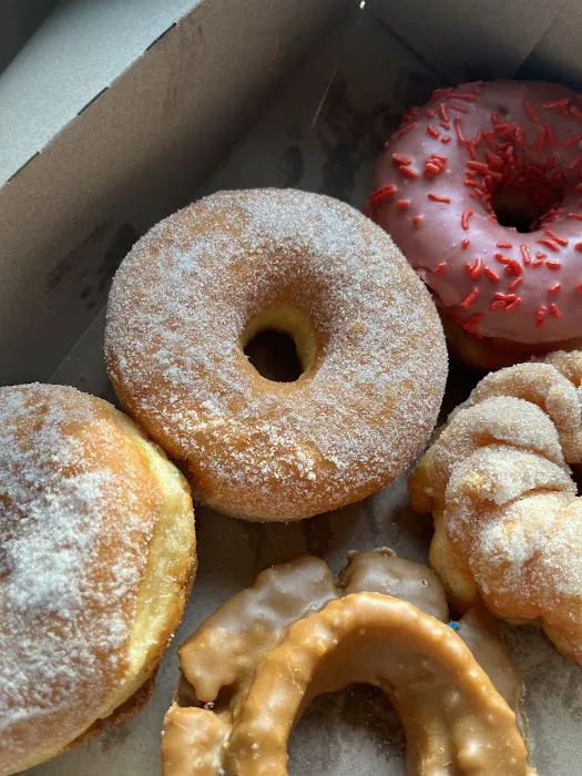 Yum Yum Donuts Picture 3