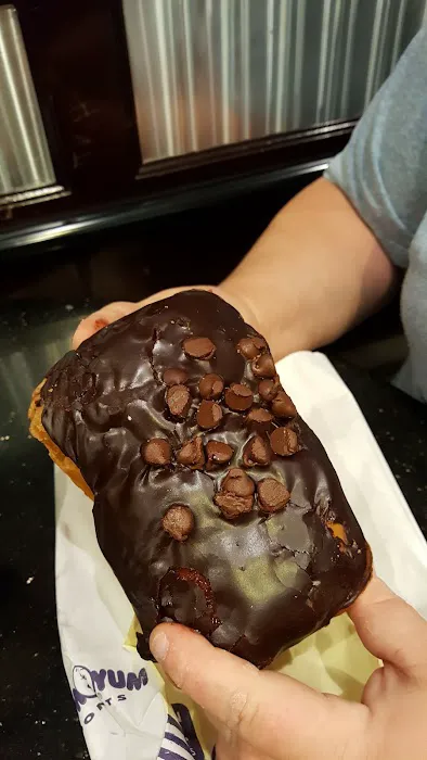 Yum Yum Donuts Picture 10