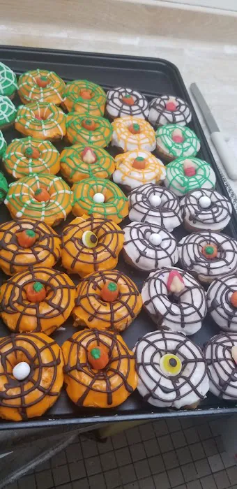 Yum Yum Donuts Picture 1