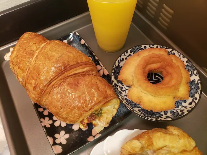 USA Donuts & Croissants Picture 7