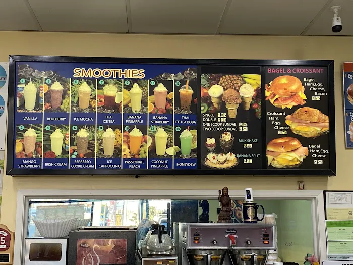 USA Donuts & Croissants Picture 3