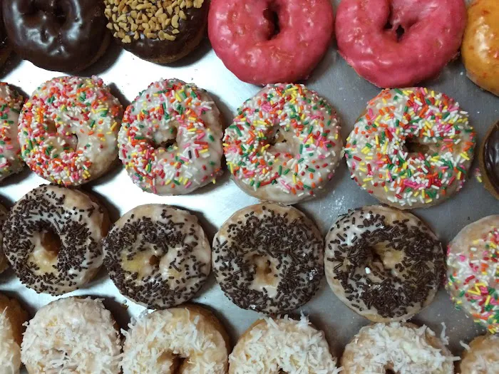 Donut Den Picture 1