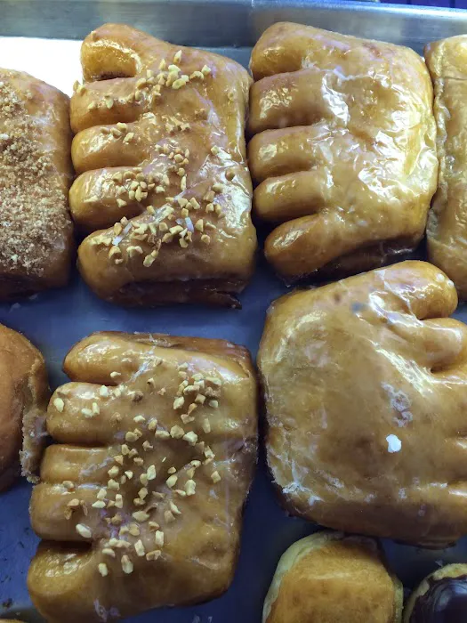 Donut Den Picture 7