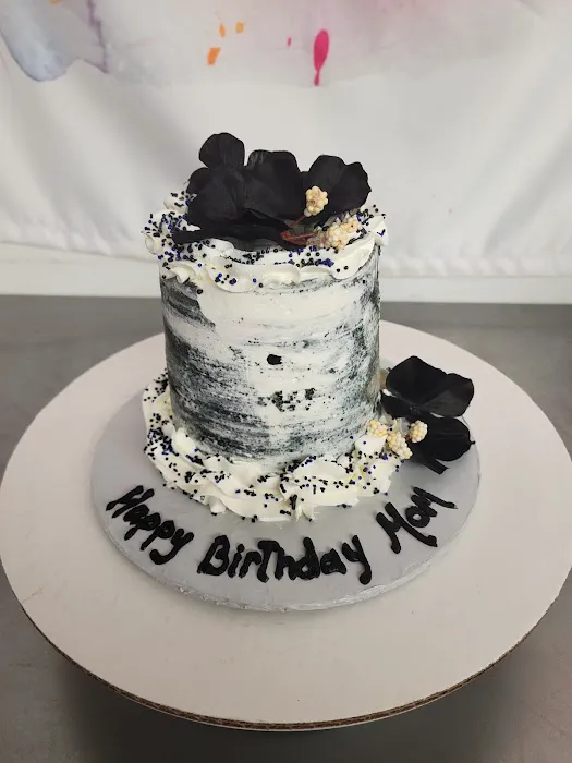 Kitty's Cakes Desserts & Pastries. Preorder only. Not open for walk ins. Please call to place an oreder or make an appt. Picture 6