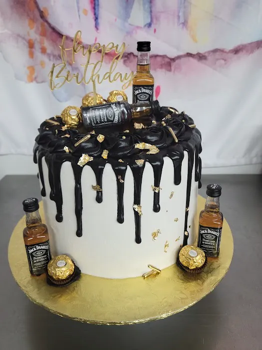 Kitty's Cakes Desserts & Pastries. Preorder only. Not open for walk ins. Please call to place an oreder or make an appt. Picture 5