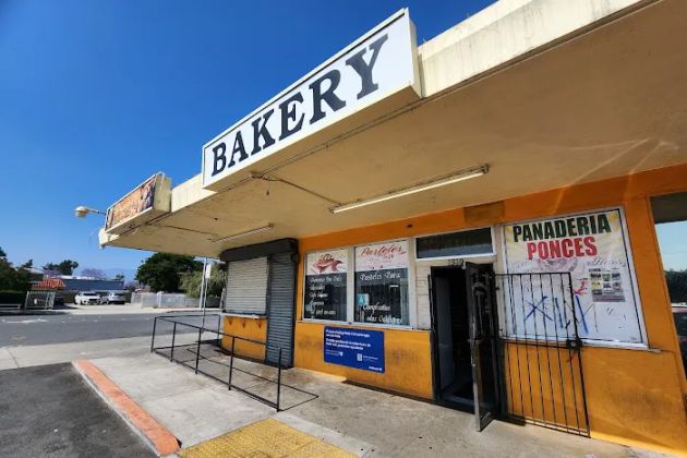 Ponce's Bakery