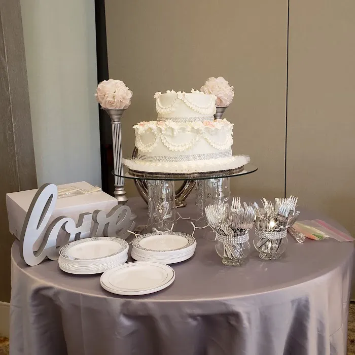 R & J Bakery Picture 8