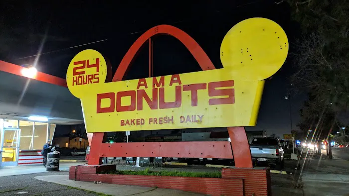 AMA Donuts Picture 10