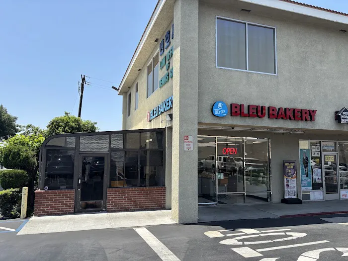 Bleu Bakery Picture 10