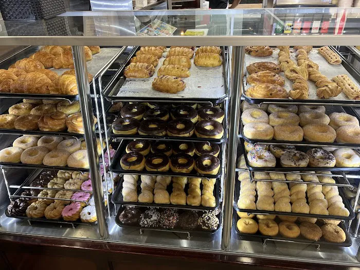 Winchell's Donut House Picture 9